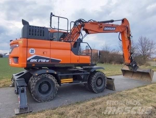 Doosan DX 170 W-7 Ekskavatori uz riteņiem