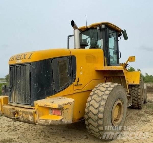 JCB 456 + Weighlog 10 Iekrāvēji uz riteņiem