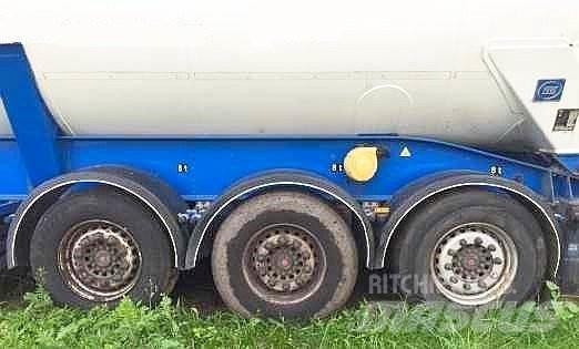  _JINÉ (CZ) ZVVZ NSG 42 Autocisterna