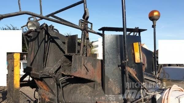  _JINÉ (DE) AGT - VK 700 S Asfalta savācējs