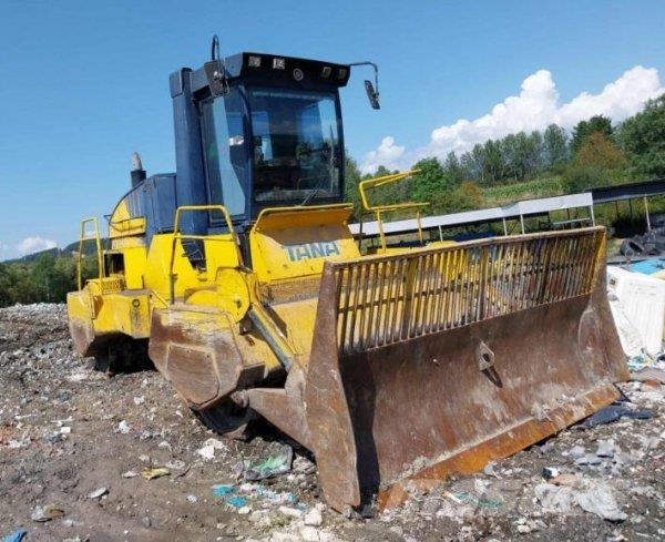  _JINÉ (Fi) Tana - G320 Atkritumu preses