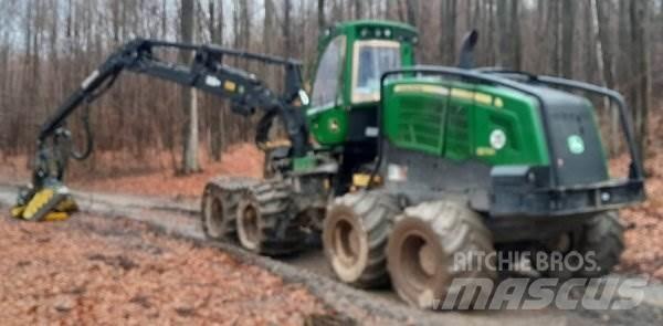 John Deere 1270 G 8W Zaru savācēji