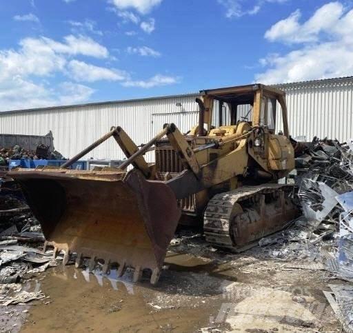 Komatsu D75 S5 Kāpurķēžu iekrāvēji
