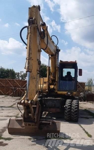 Komatsu PW 170 Ekskavatori uz riteņiem