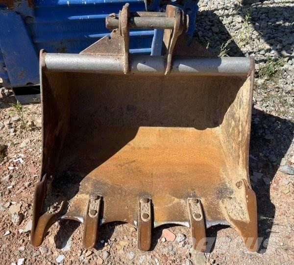 Komatsu WB 97S-2 Ekskavatori-iekrāvēji