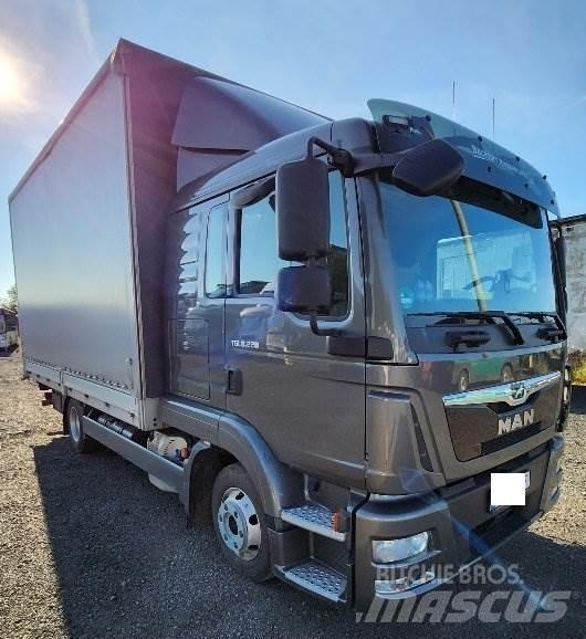 MAN TGL 8.220 Platformas/izkraušana no sāniem