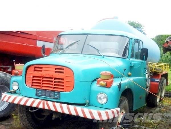 Tatra 148 CAS 10 Autocisterna