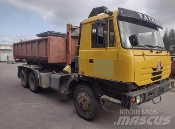 Tatra 815 Treileri ar āķi