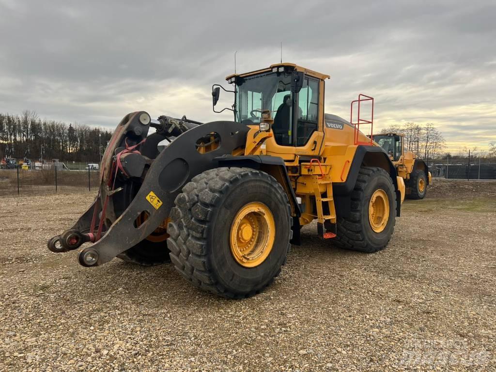 Volvo L 260 H Iekrāvēji uz riteņiem