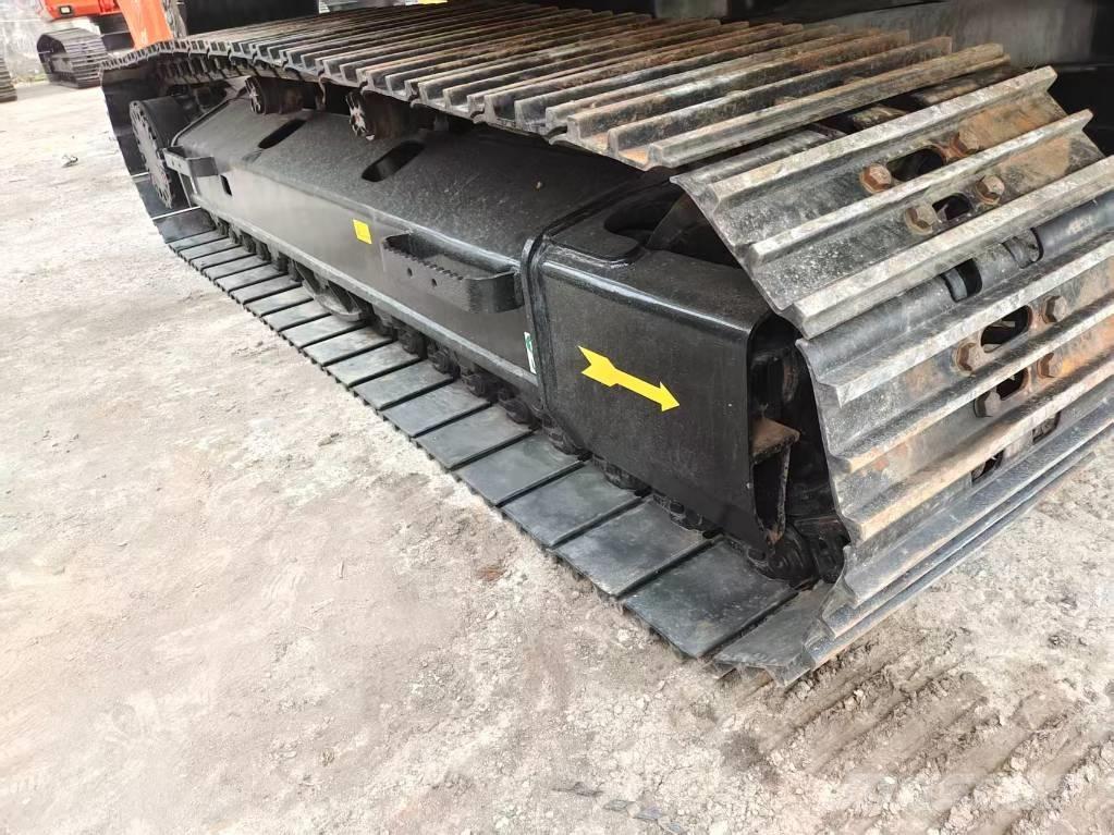 CAT 320CL Kāpurķēžu ekskavatori