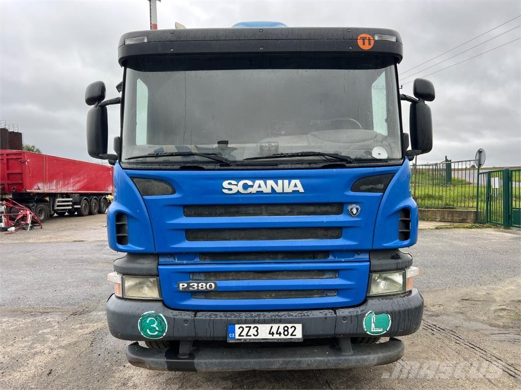 Scania P 380 8X4 Šasija ar kabīni