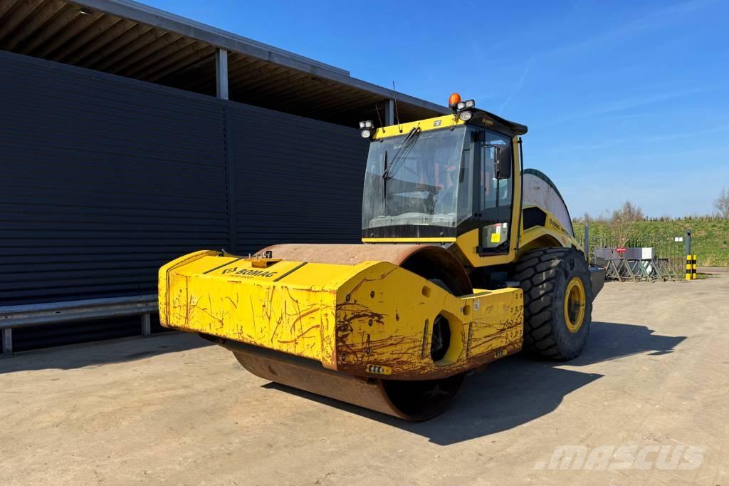 Bomag BW 226 BVC-5 Vienvalča grunts veltņi