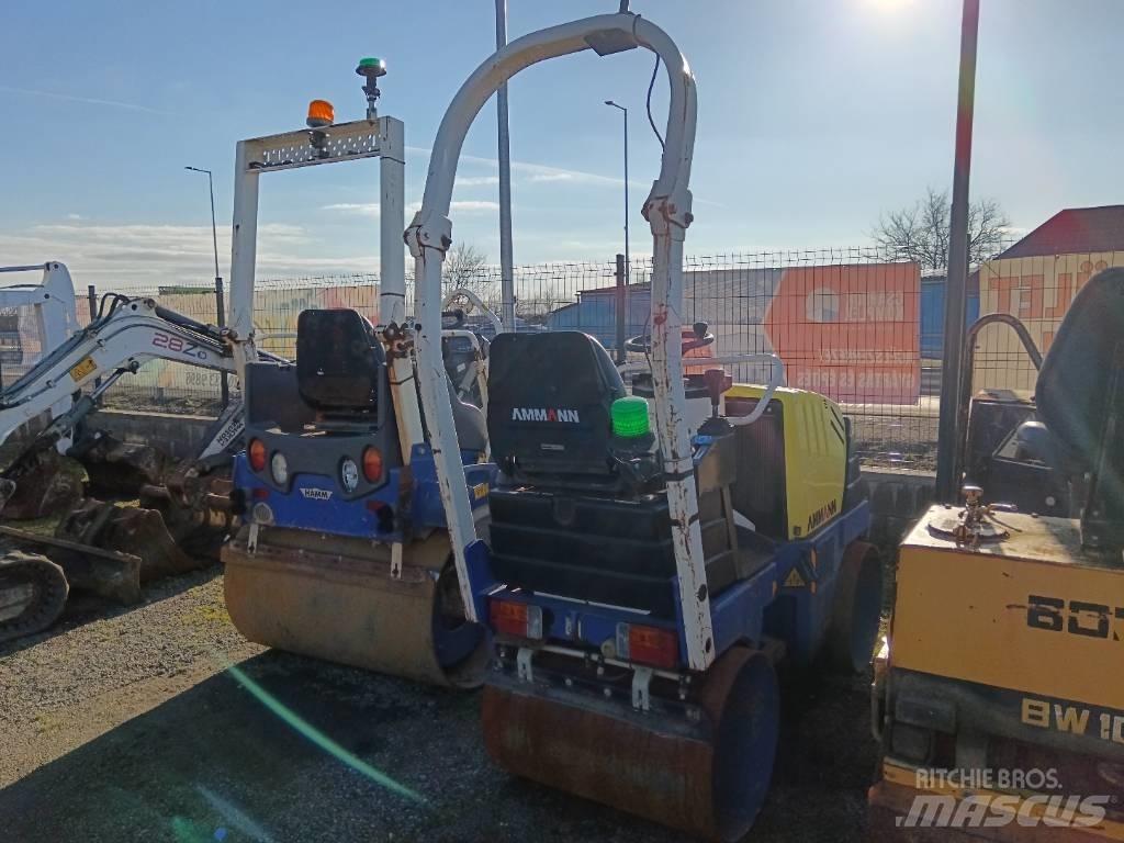 Ammann AV 12-2 Divvalču grunts veltņi