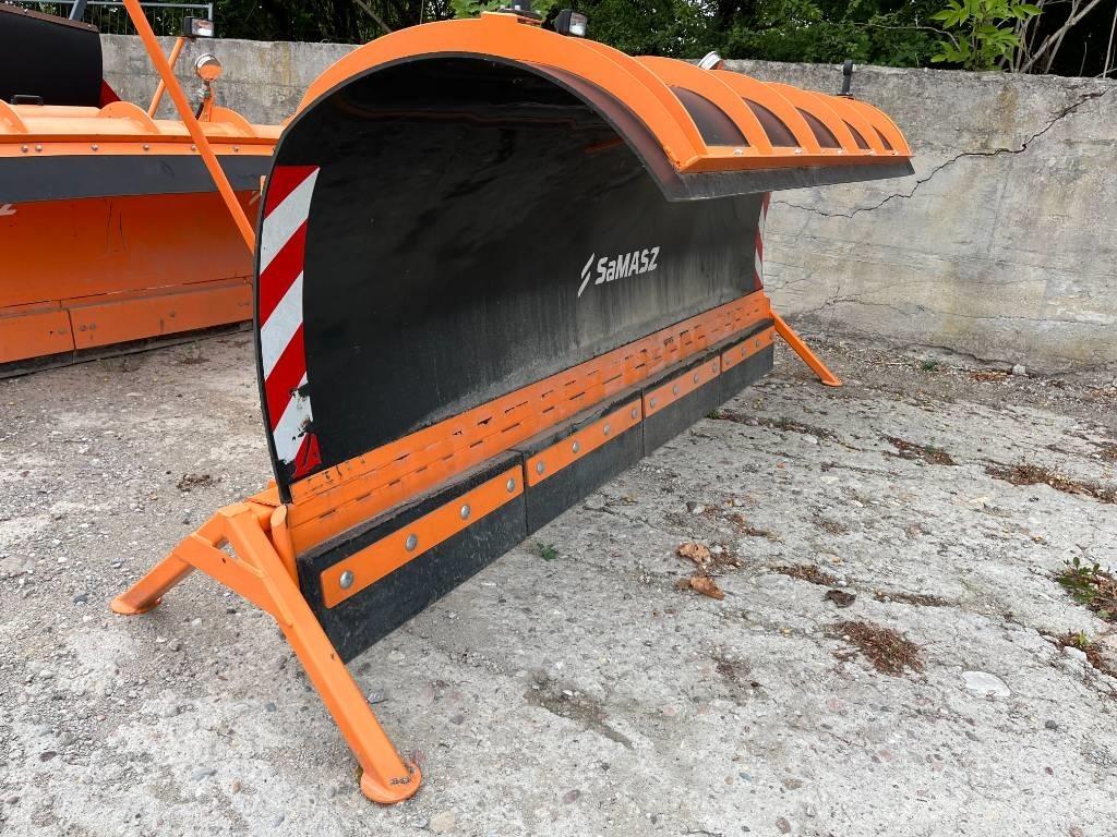 Samasz Polis 300H Ielu tīrīšanas mašīnas