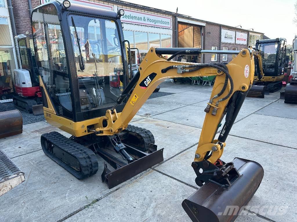 CAT 301.4 C Mini ekskavatori < 7 t