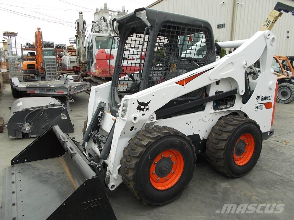 Bobcat S770 Lietoti riteņu kompaktiekrāvēji