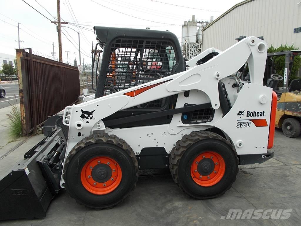 Bobcat S770 Lietoti riteņu kompaktiekrāvēji