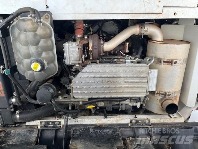 JCB JS145LCD Kāpurķēžu ekskavatori