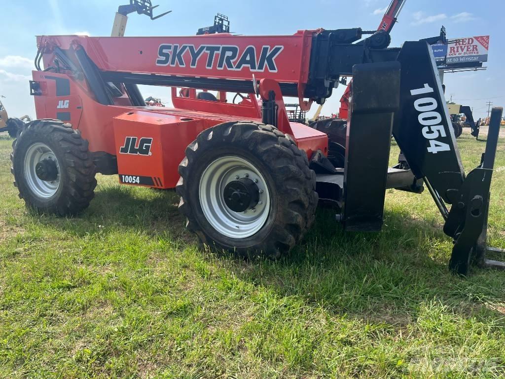 SkyTrak 10054 Autokrāvēji - citi