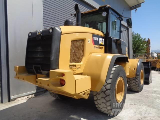 CAT 930M Iekrāvēji uz riteņiem
