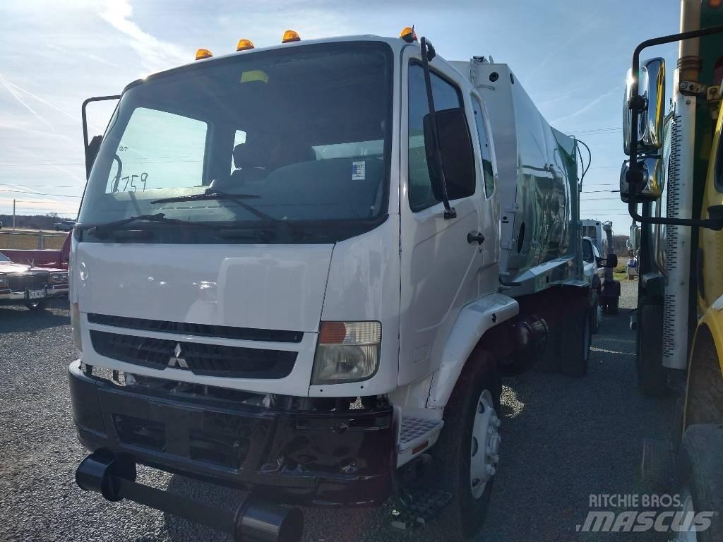 Mitsubishi Fuso Atkritumu izvešanas transports