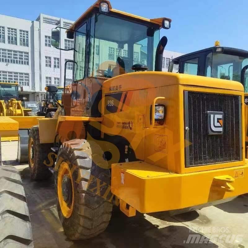 LiuGong 836 Iekrāvēji uz riteņiem