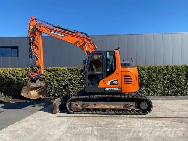 Doosan DX140 LCR-5 Kāpurķēžu ekskavatori
