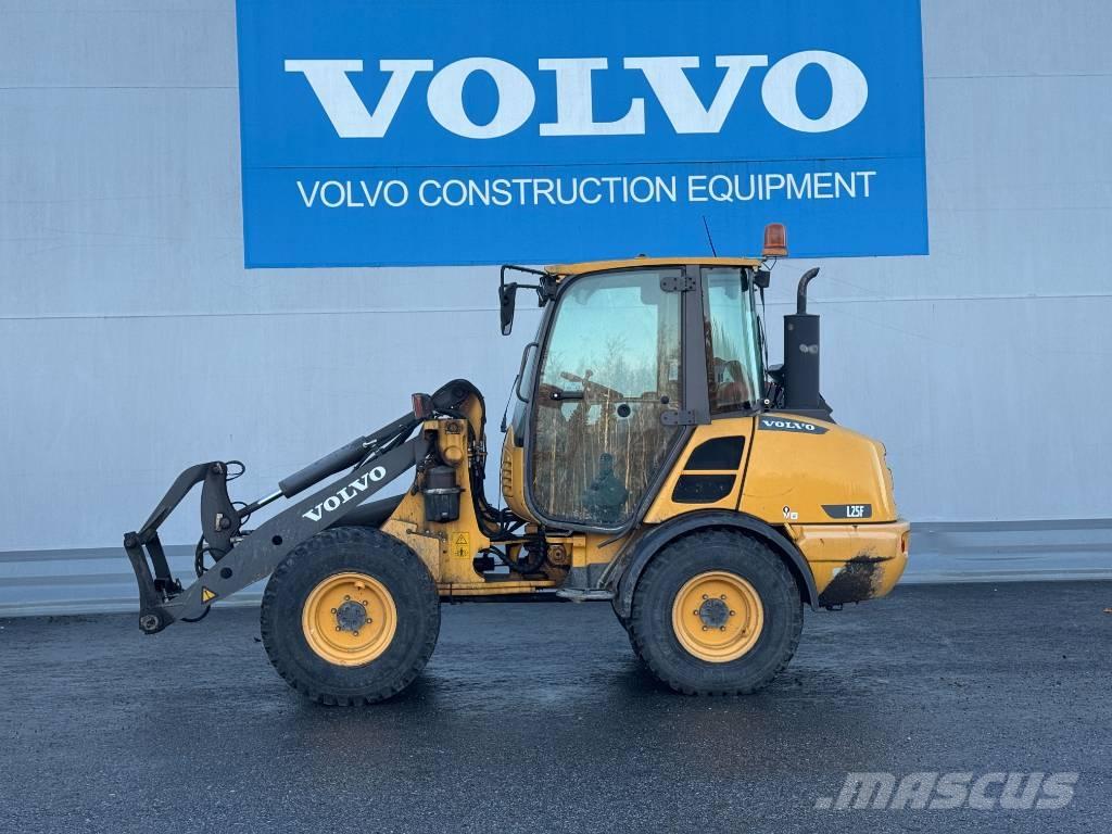 Volvo L 25 F Iekrāvēji uz riteņiem