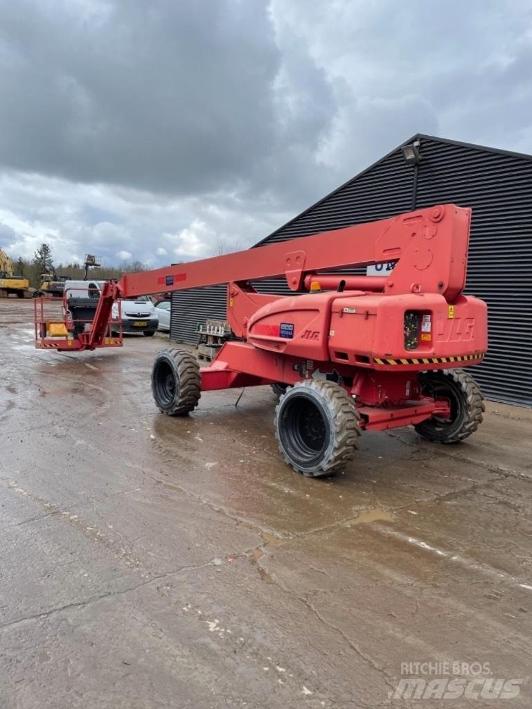 JLG 600jp Strēles pacēlāji