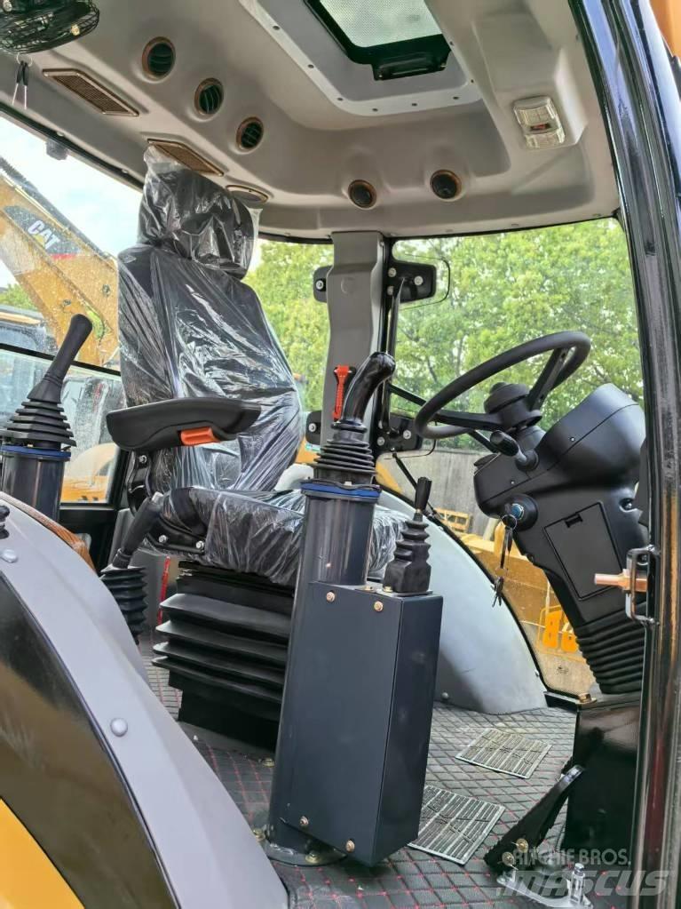 JCB 3 CX Ekskavatori-iekrāvēji