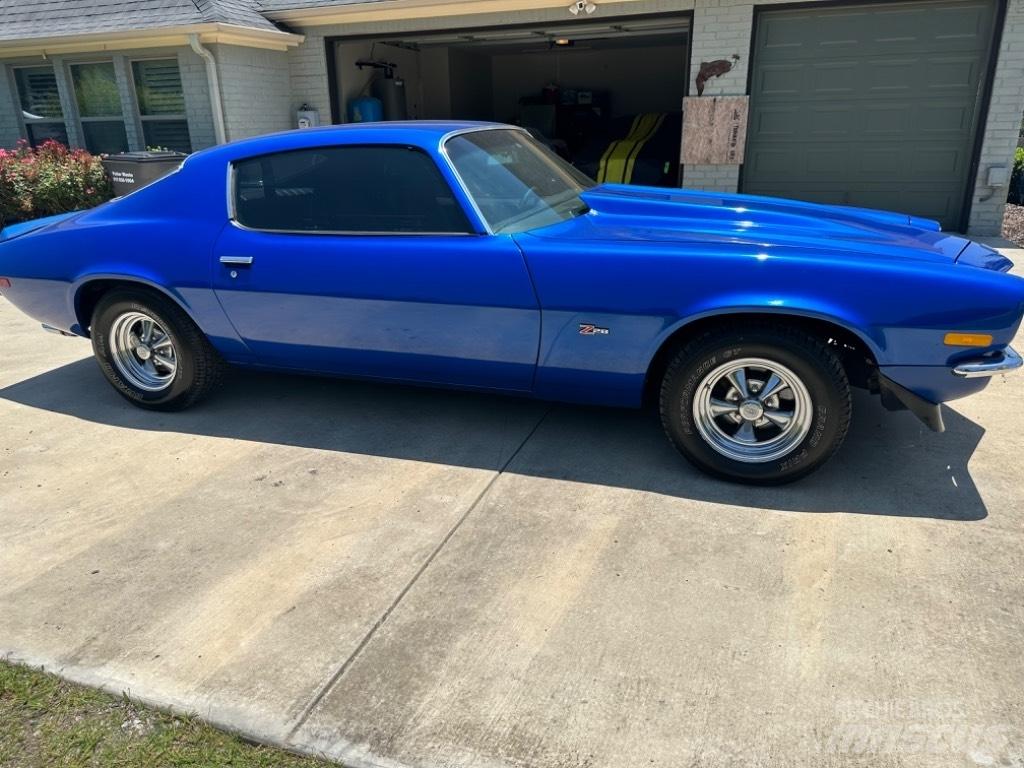 Chevrolet Camaro Automašīnas
