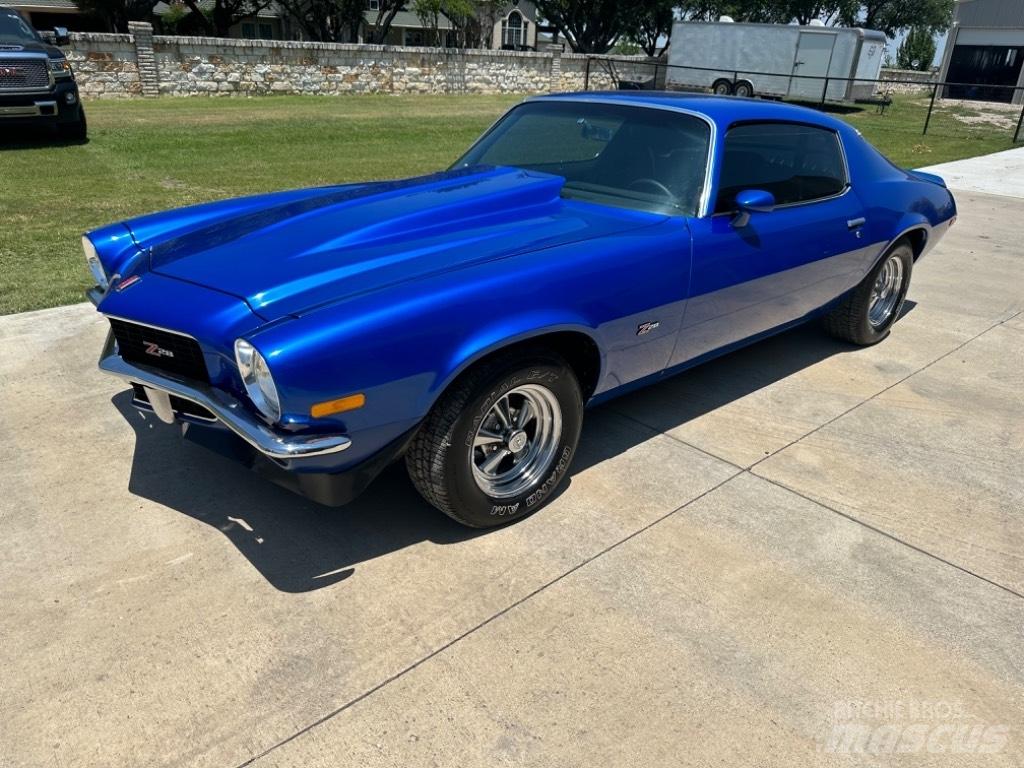 Chevrolet Camaro Automašīnas