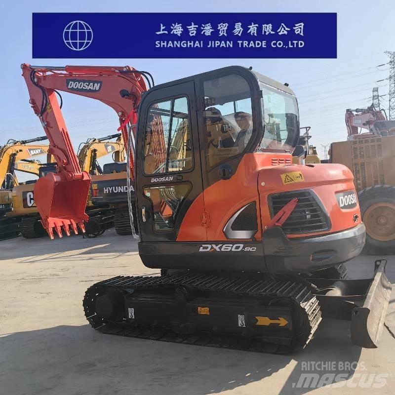 Doosan DX 60 Mini ekskavatori < 7 t