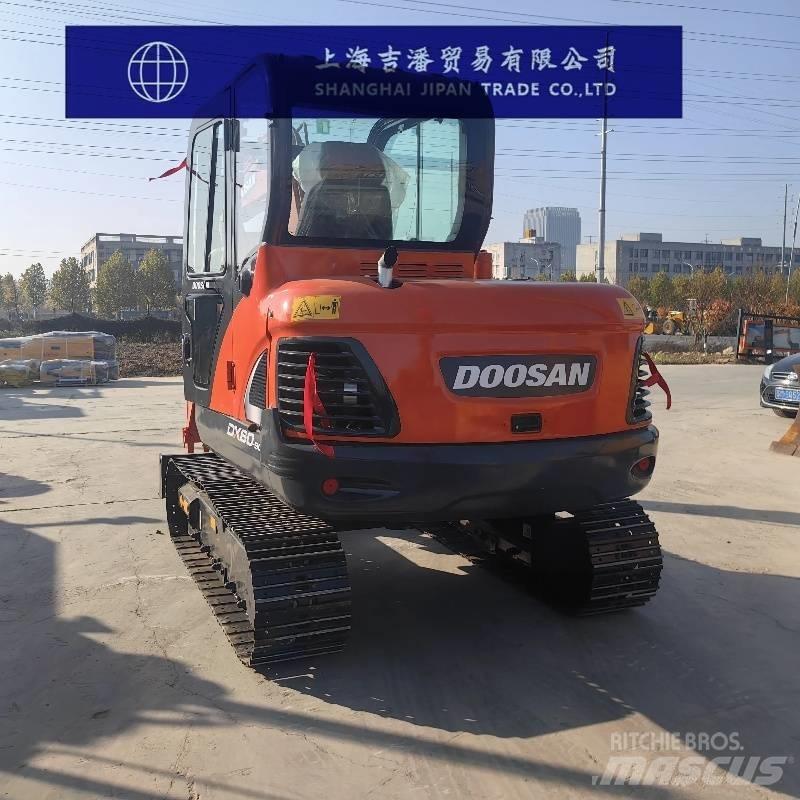 Doosan DX 60 Mini ekskavatori < 7 t