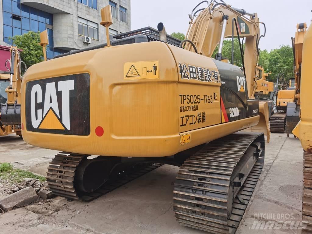 CAT 320 D L Kāpurķēžu ekskavatori