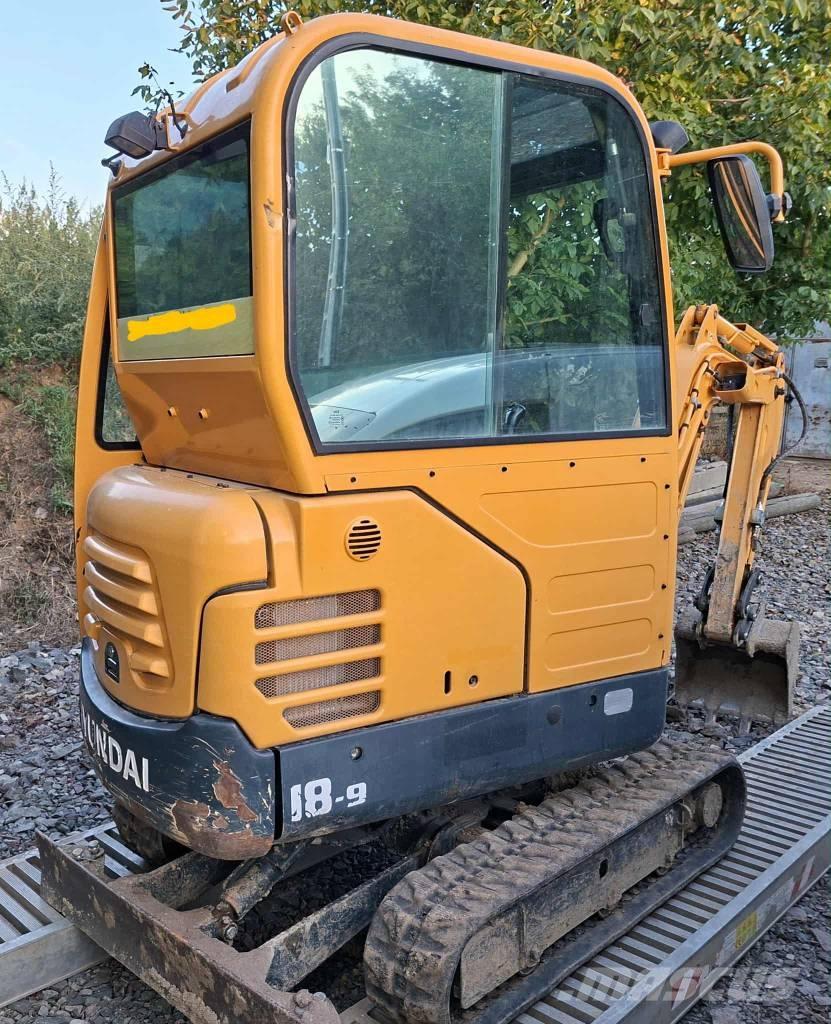 Hyundai R18-9 Mini ekskavatori < 7 t
