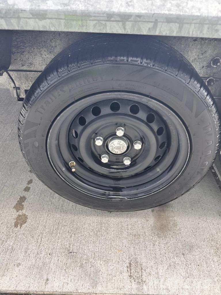 Vlemmix V3A Mazgabarīta treileri