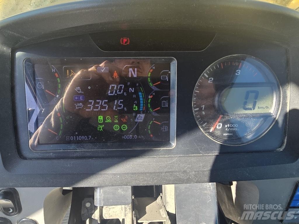 Komatsu WA 480 Iekrāvēji uz riteņiem