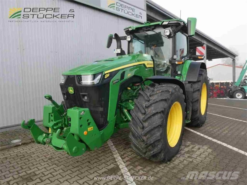 John Deere 8R 370 Traktori