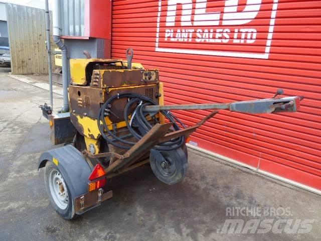 Terex MBR 71 Vienvalča grunts veltņi