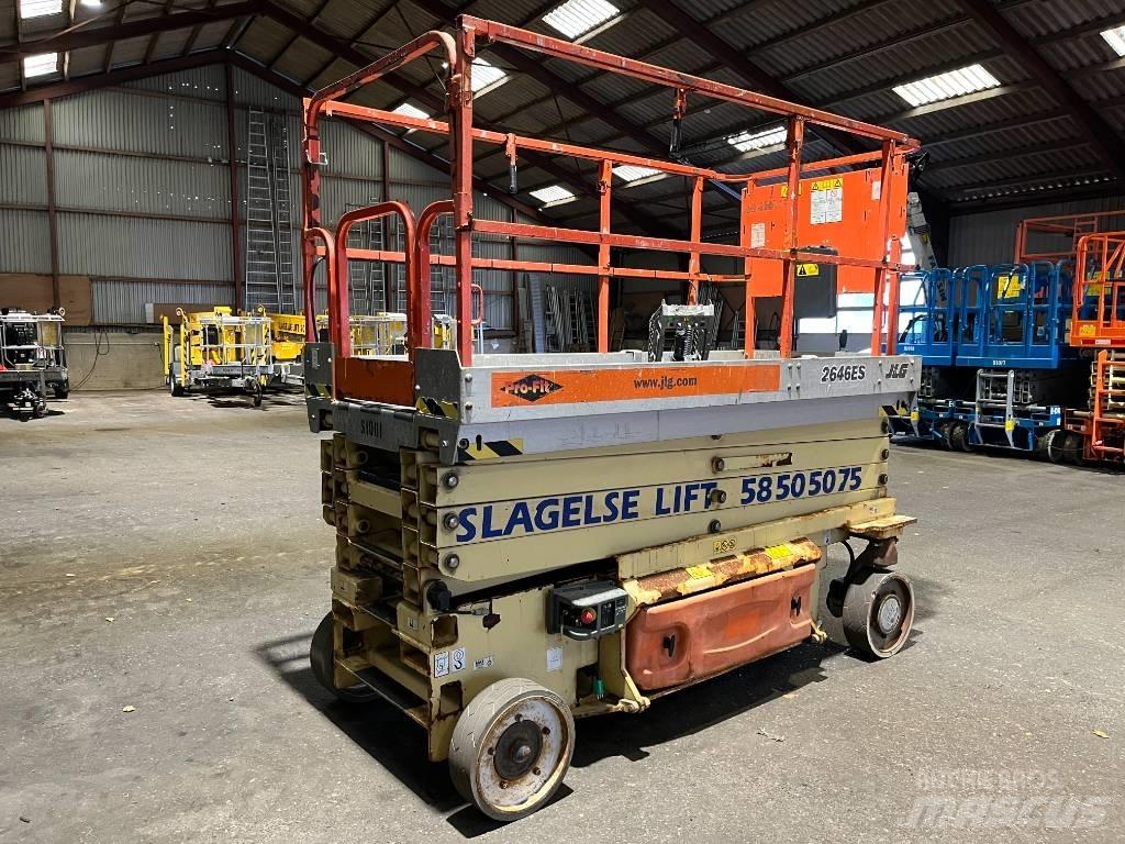 JLG 2646 ES Šķerveida pacēlāji