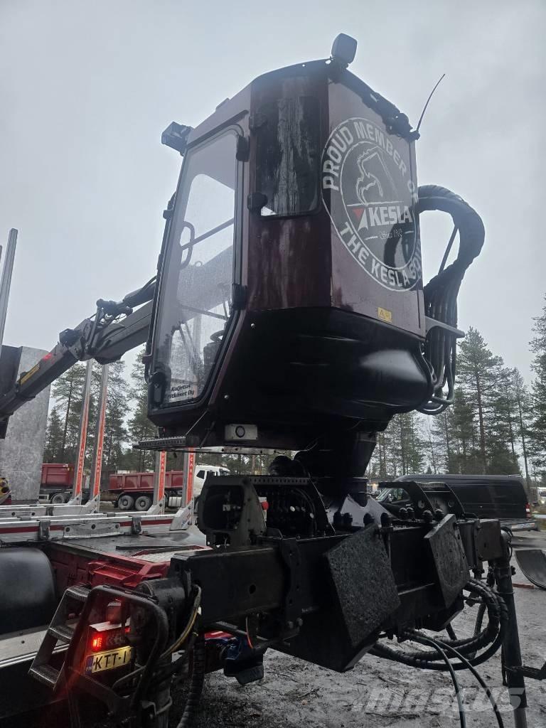 Kesla 2112T Kokmateriālu krāni