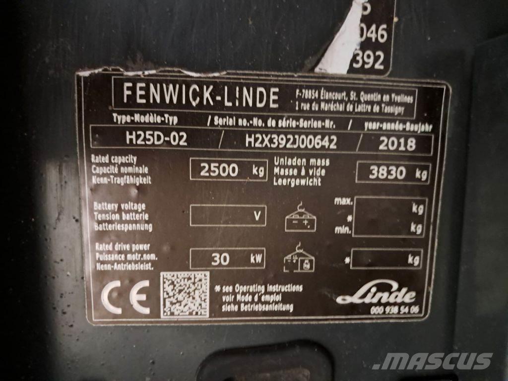 Linde H25D-02 Tehnika ar dīzeļa dzinēju