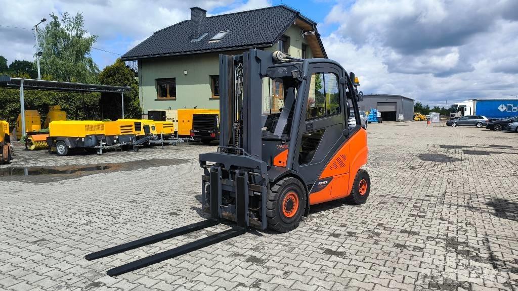 Linde H 25 D 600 Tehnika ar dīzeļa dzinēju