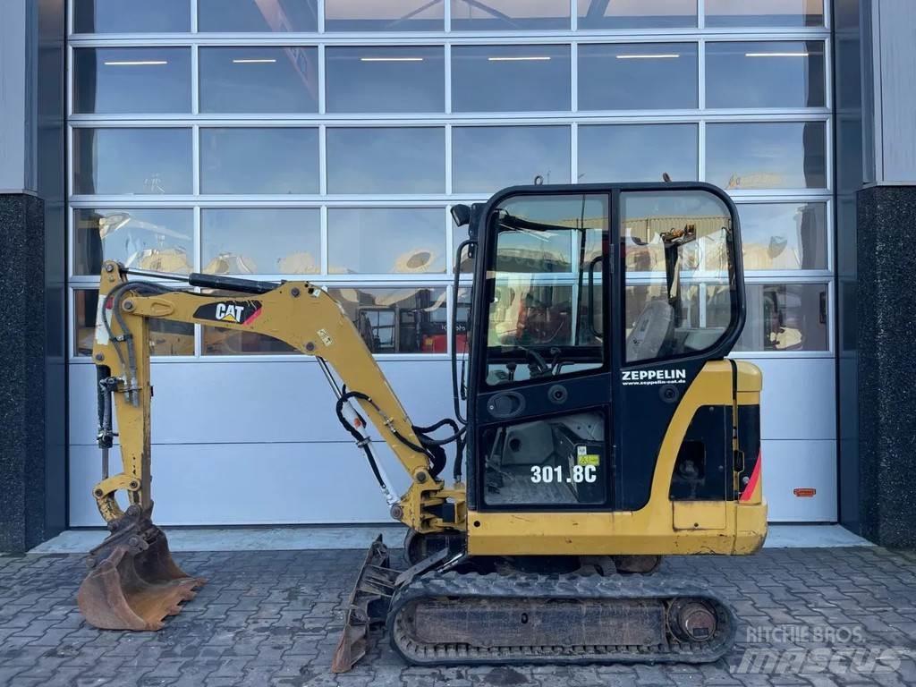 CAT 301.8C Mini ekskavatori < 7 t