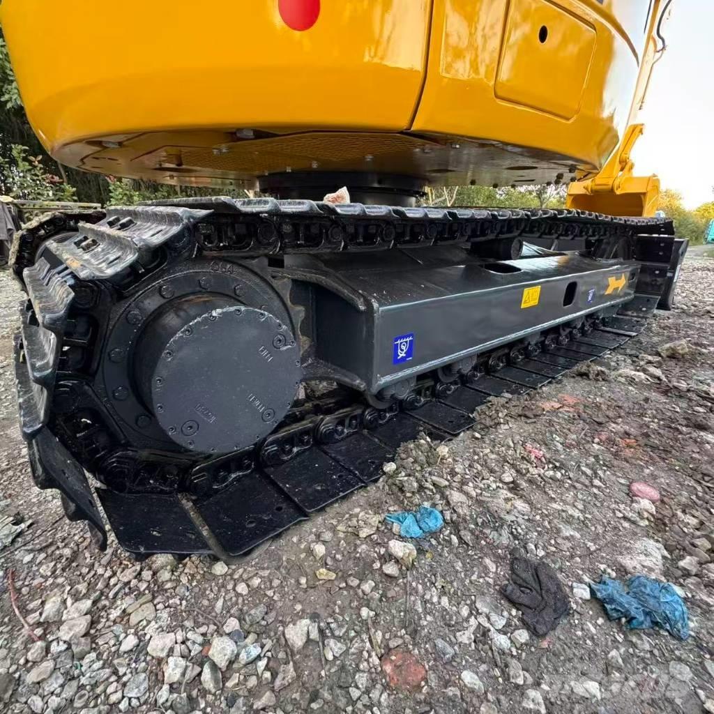Komatsu PC 78 US Vidēja lieluma ekskavatori 7 t - 12 t