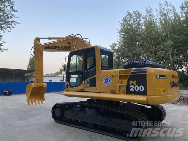 Komatsu PC200-8 Kāpurķēžu ekskavatori
