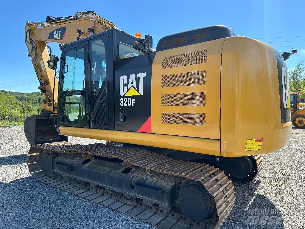 CAT 320 FL 2017 Kāpurķēžu ekskavatori