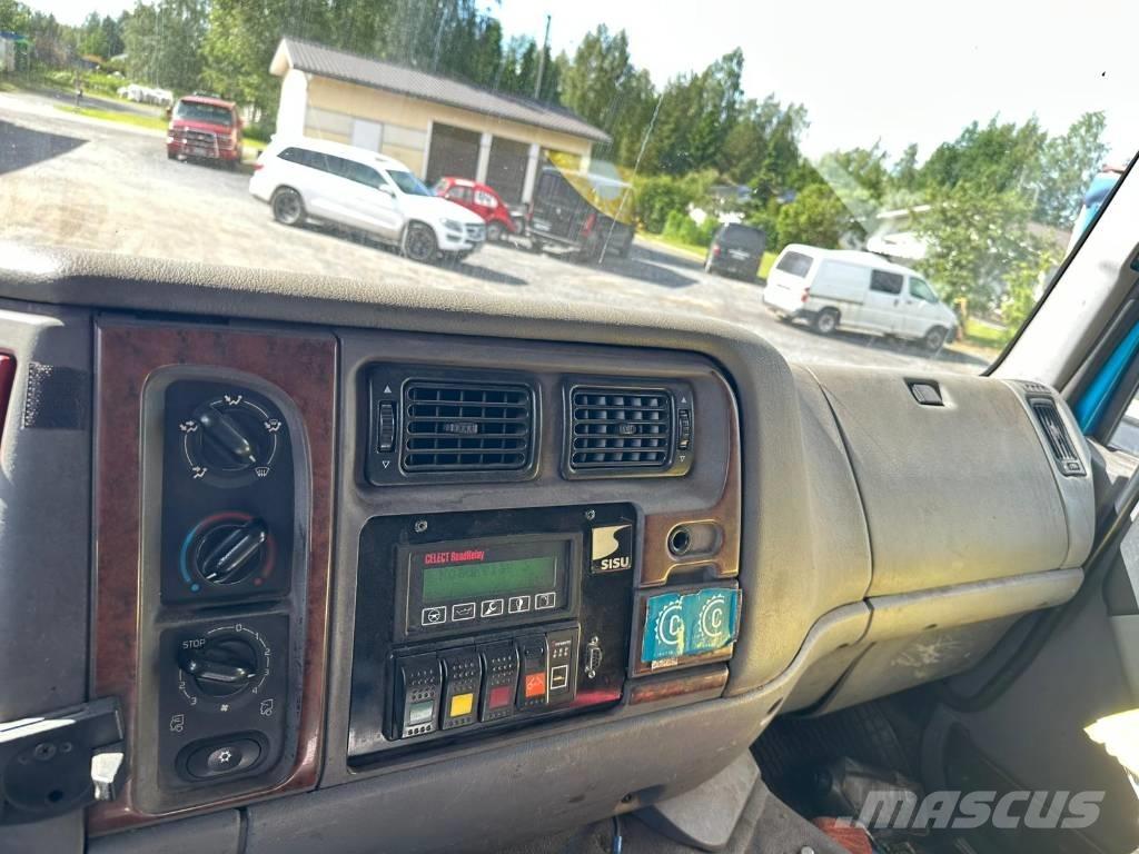 Sisu E11 Treileri meža tehnikas transportēšanai