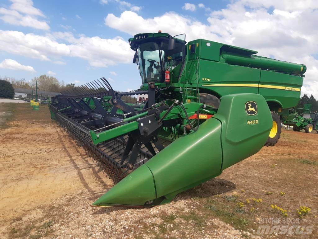 John Deere 640 D Ražas novākšanas galvas